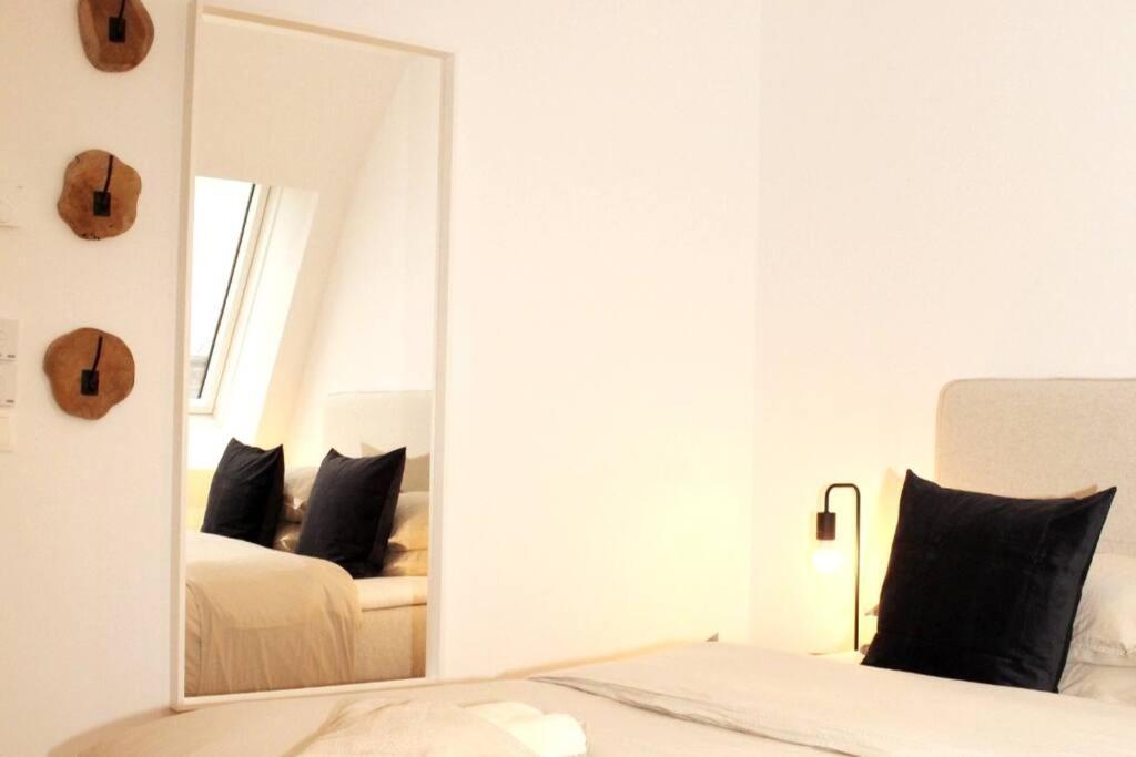 Orestaliving - View Of Vienna Exterior photo